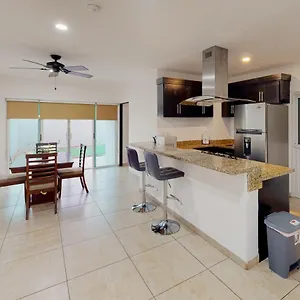 Terranova Residencial 123a Сasa de vacaciones